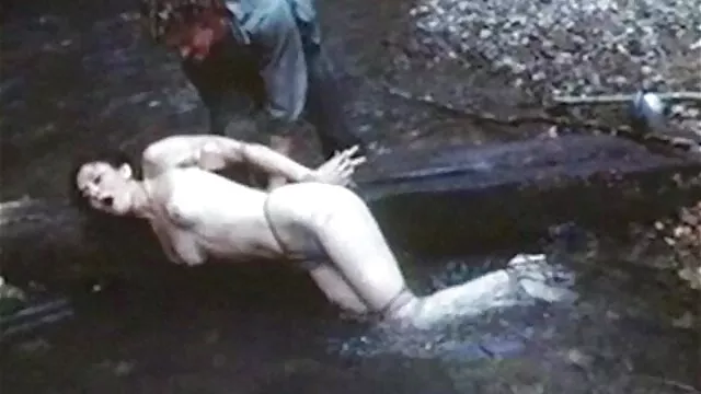 Jej tyłek, jej dziecko krótki filmik erotyczny było chore, brzydkie