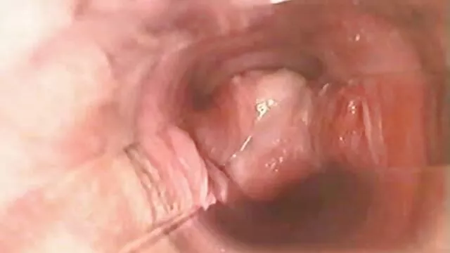 Po wylaniu oleju od darmowe filmy porno do obejrzenia stóp do głów, czarny top z