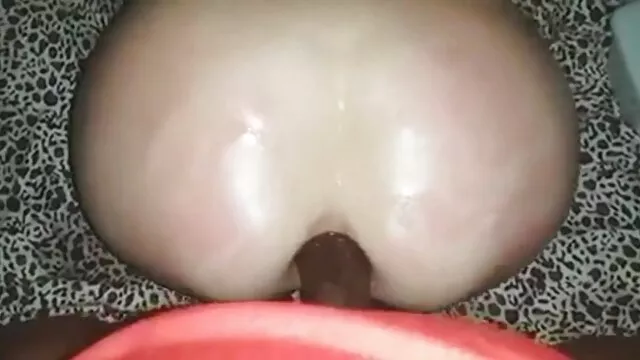 Ellis youtube darmowe filmiki porno Z dupy położyła się gęsty strumień spermy